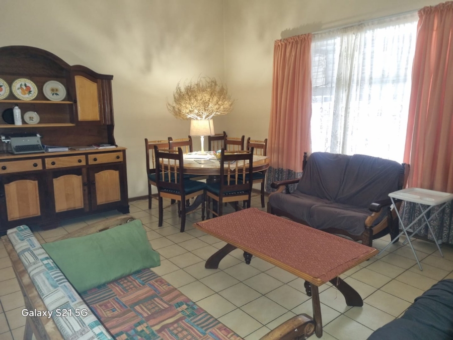 7 Bedroom Property for Sale in Winburg Free State